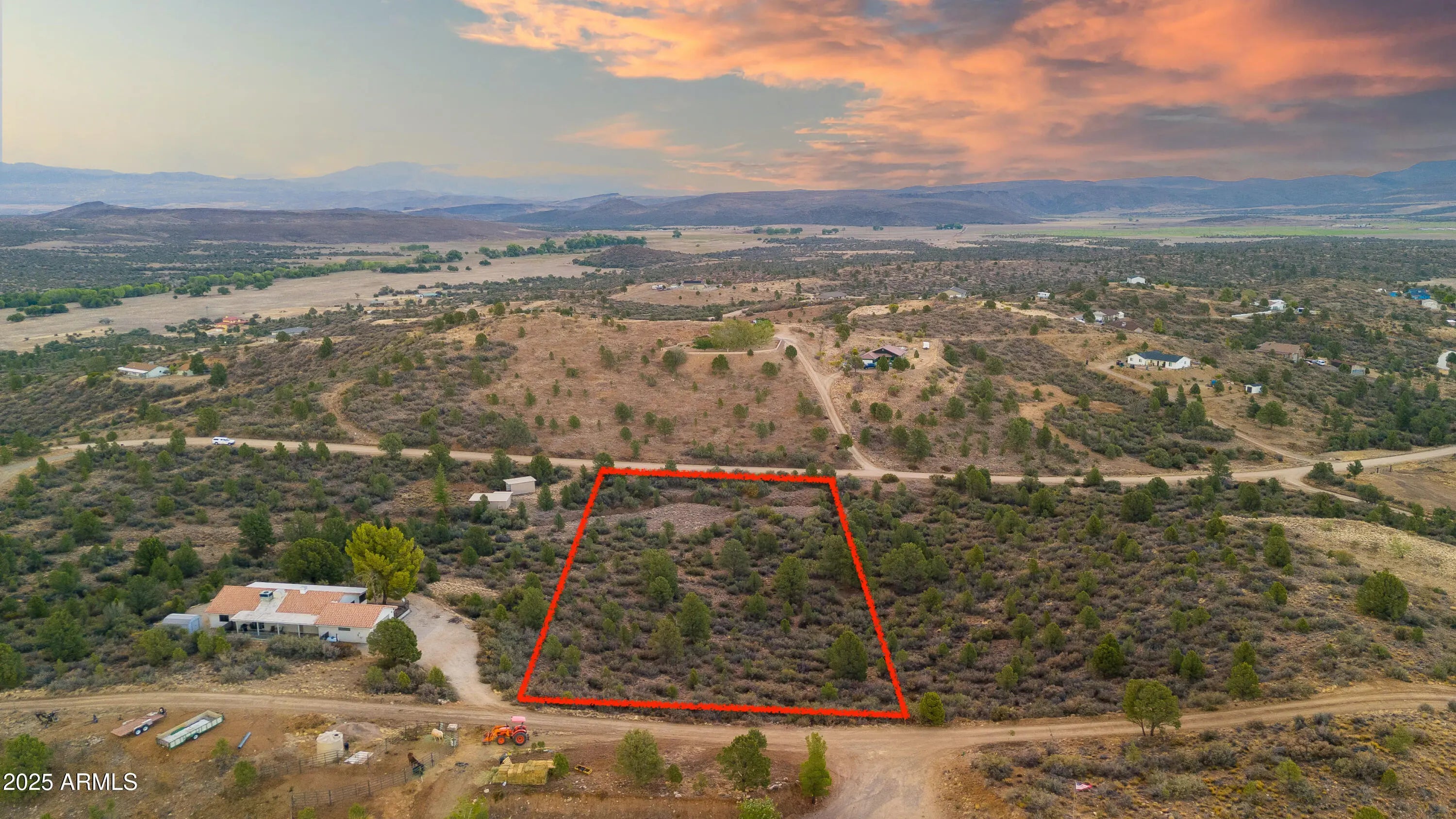 Photo of Listing #6910370