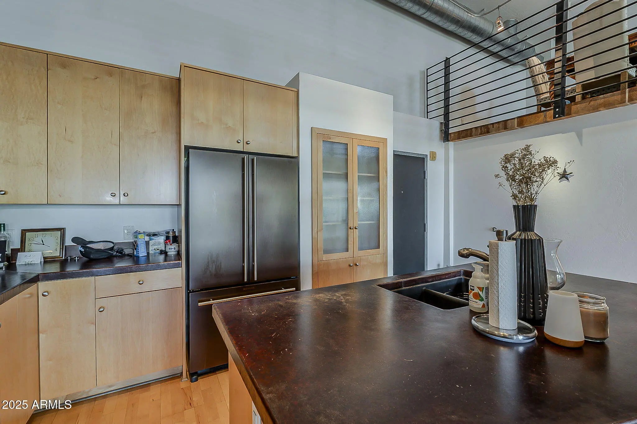 Photo of Listing #6925573