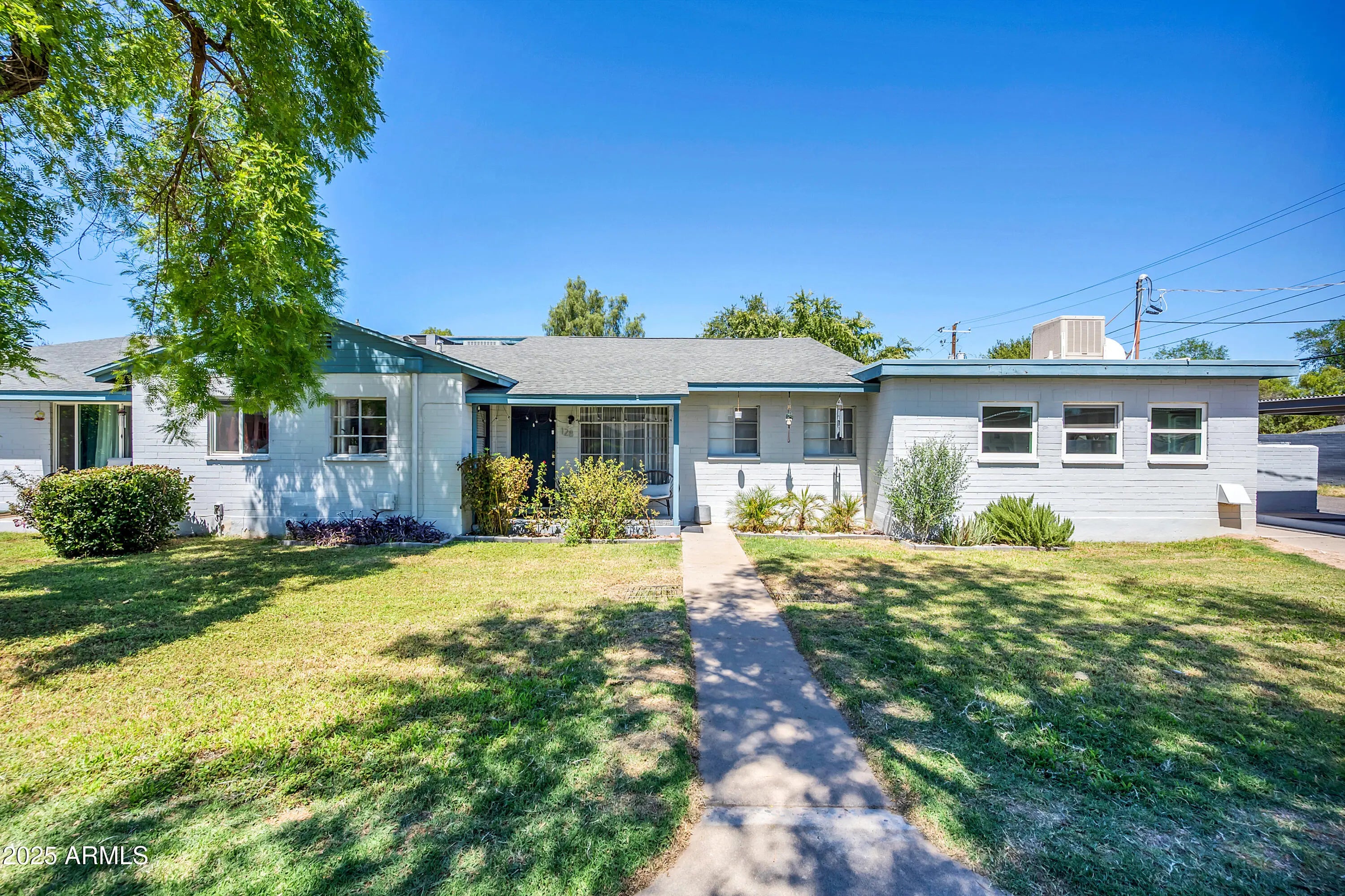 Photo of Listing #6910931