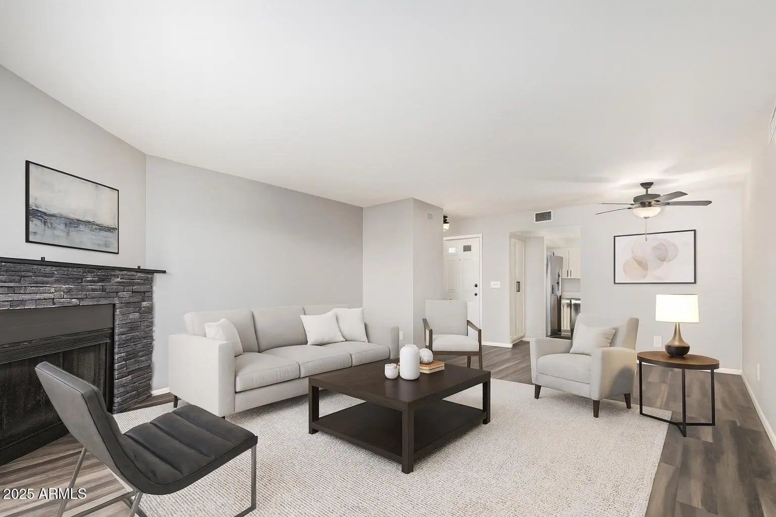 Photo of Listing #6912433