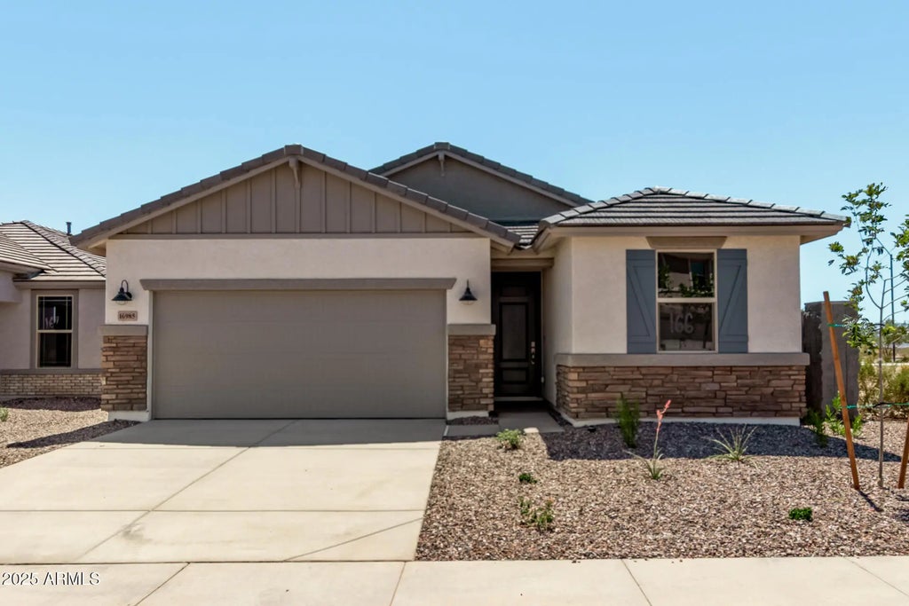 16985 W Spur Drive, Surprise