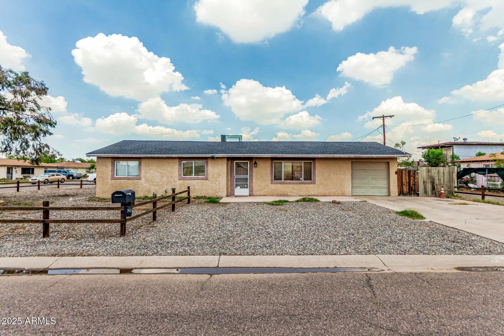 Photo of Listing #6911604