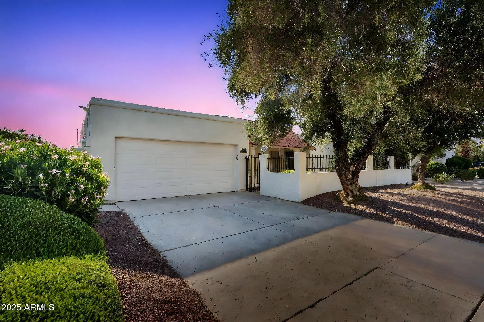 Photo of Listing #6915611