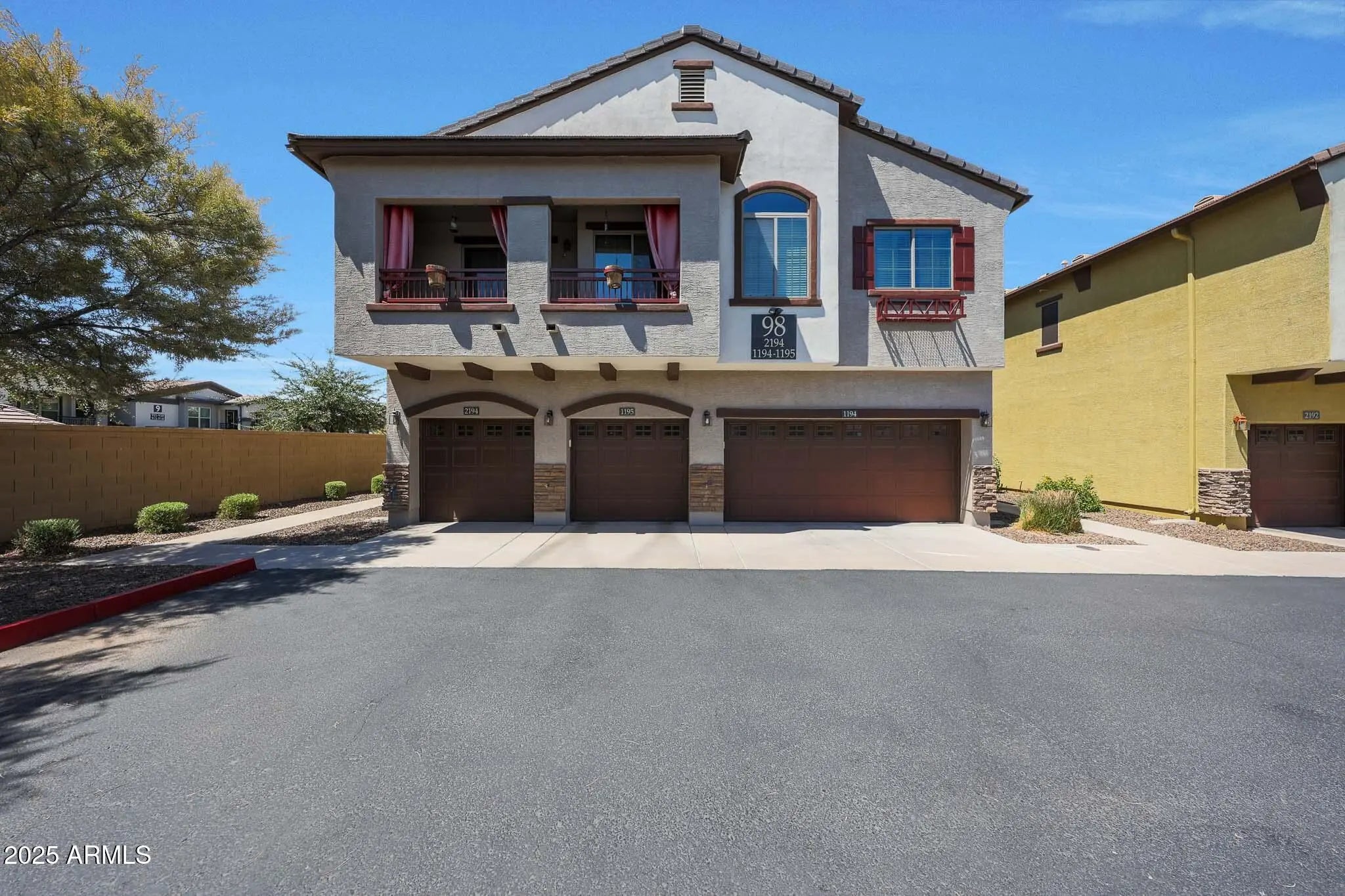 Photo of Listing #6913086