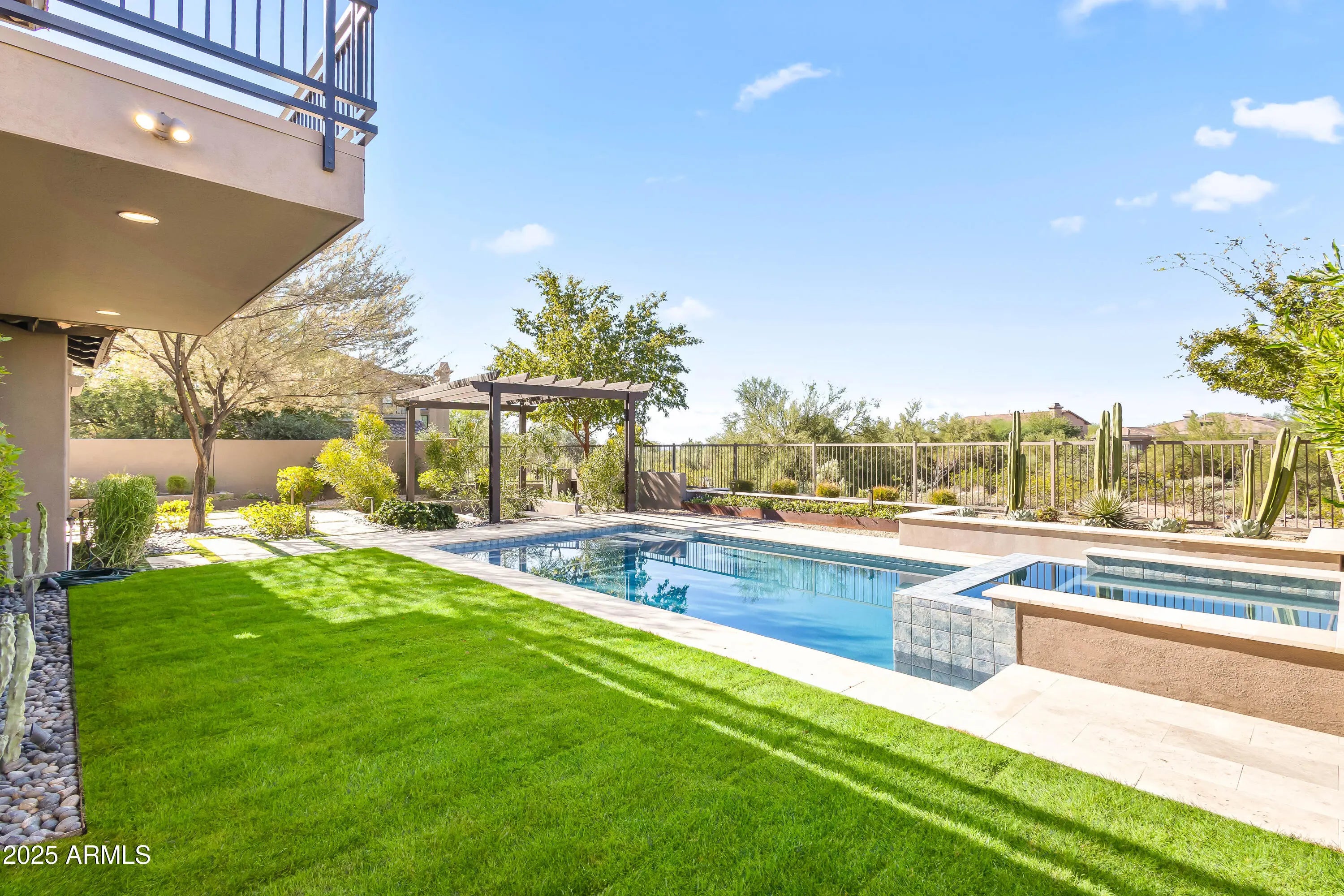 Photo of Listing #6944585