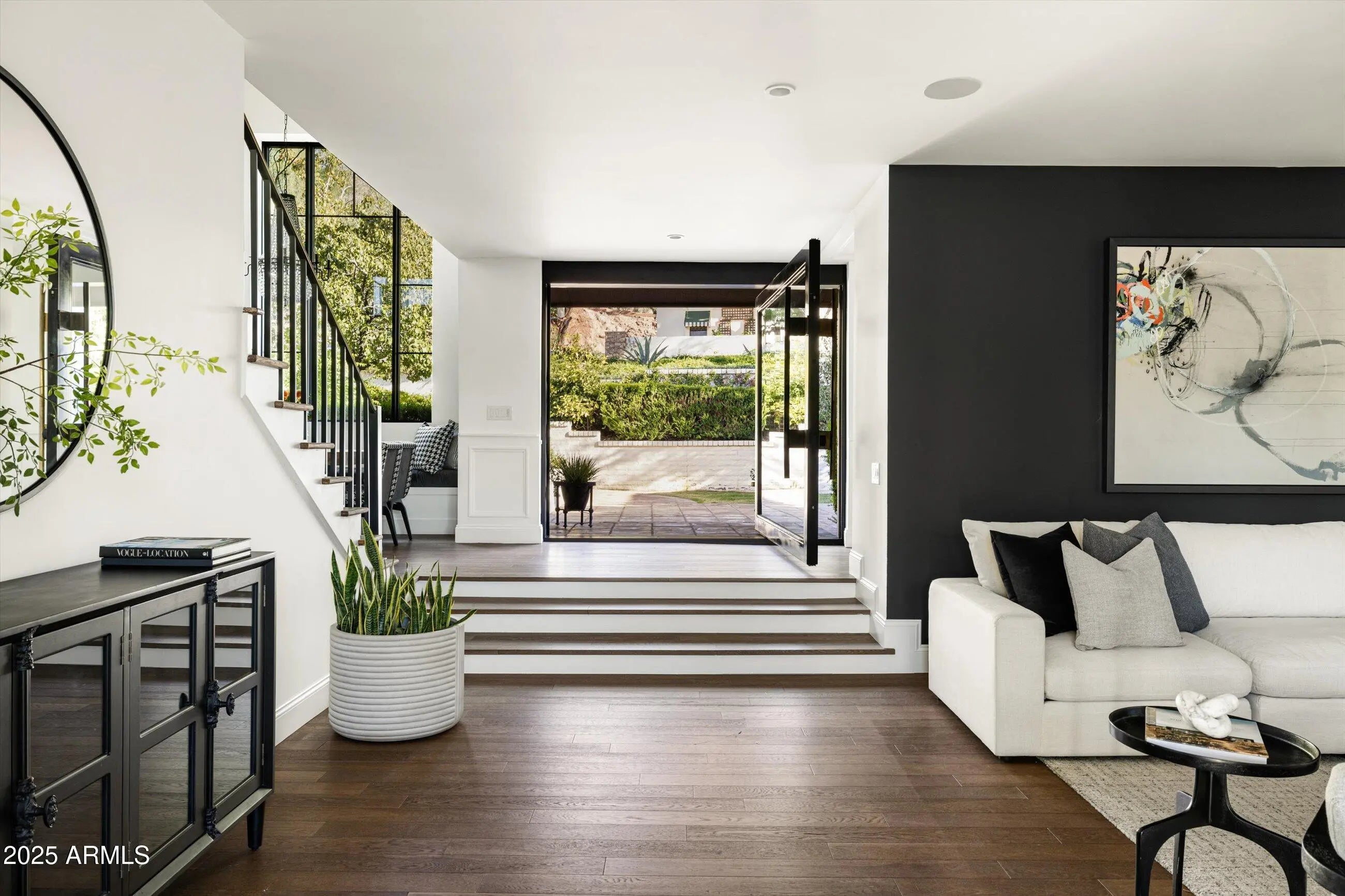 Photo of Listing #6922027