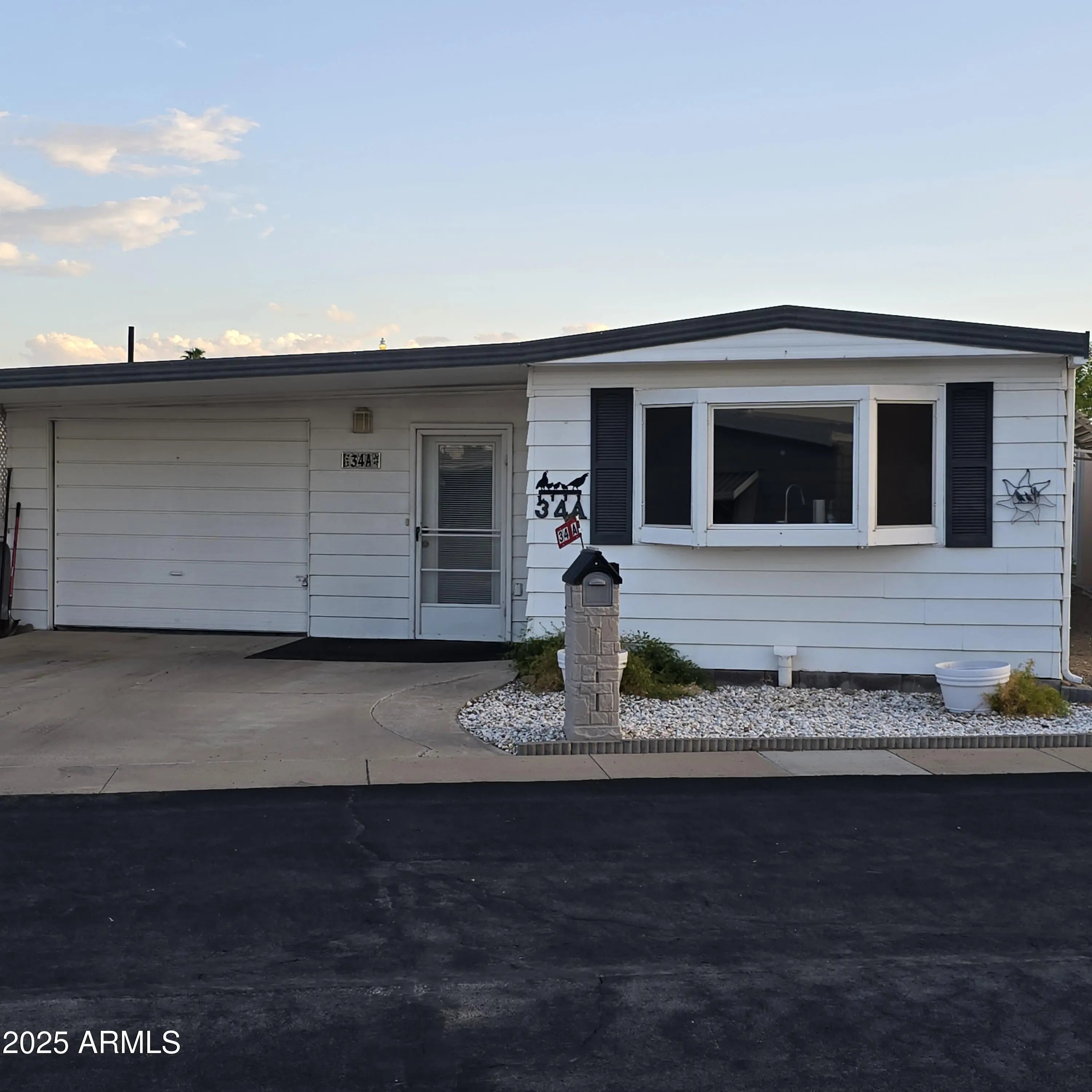 Photo of Listing #6911551