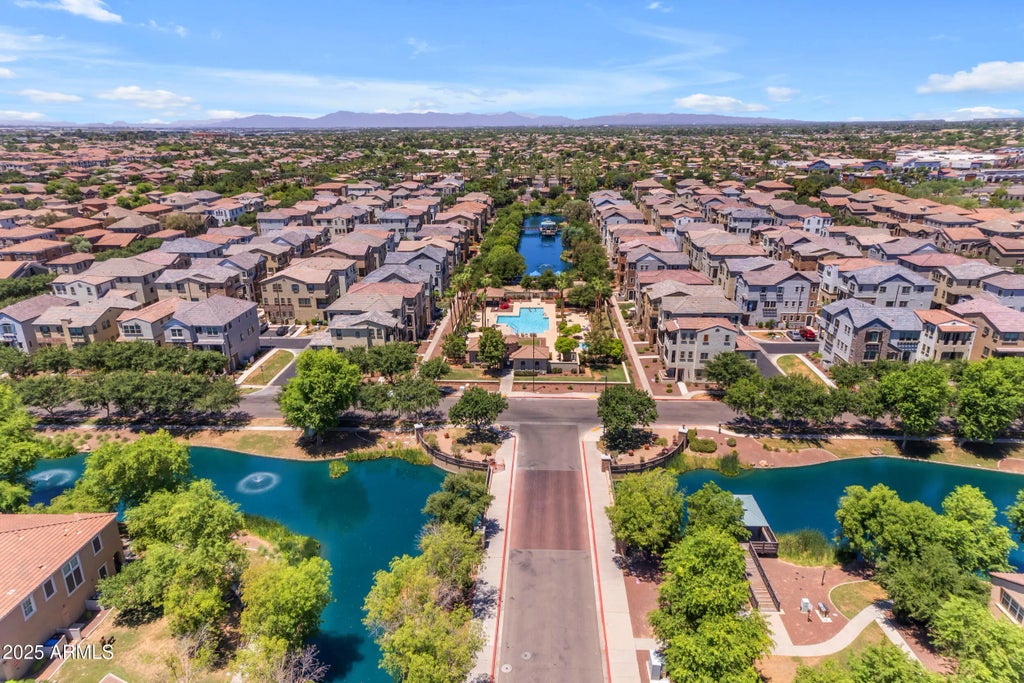 1725 E Chelsea Lane, Gilbert