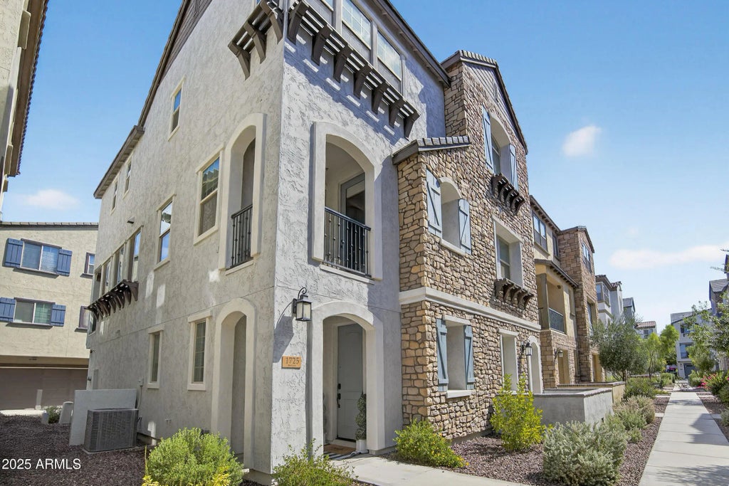 1725 E Chelsea Lane, Gilbert