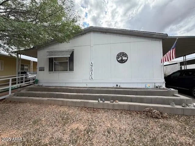 Photo of Listing #6911079