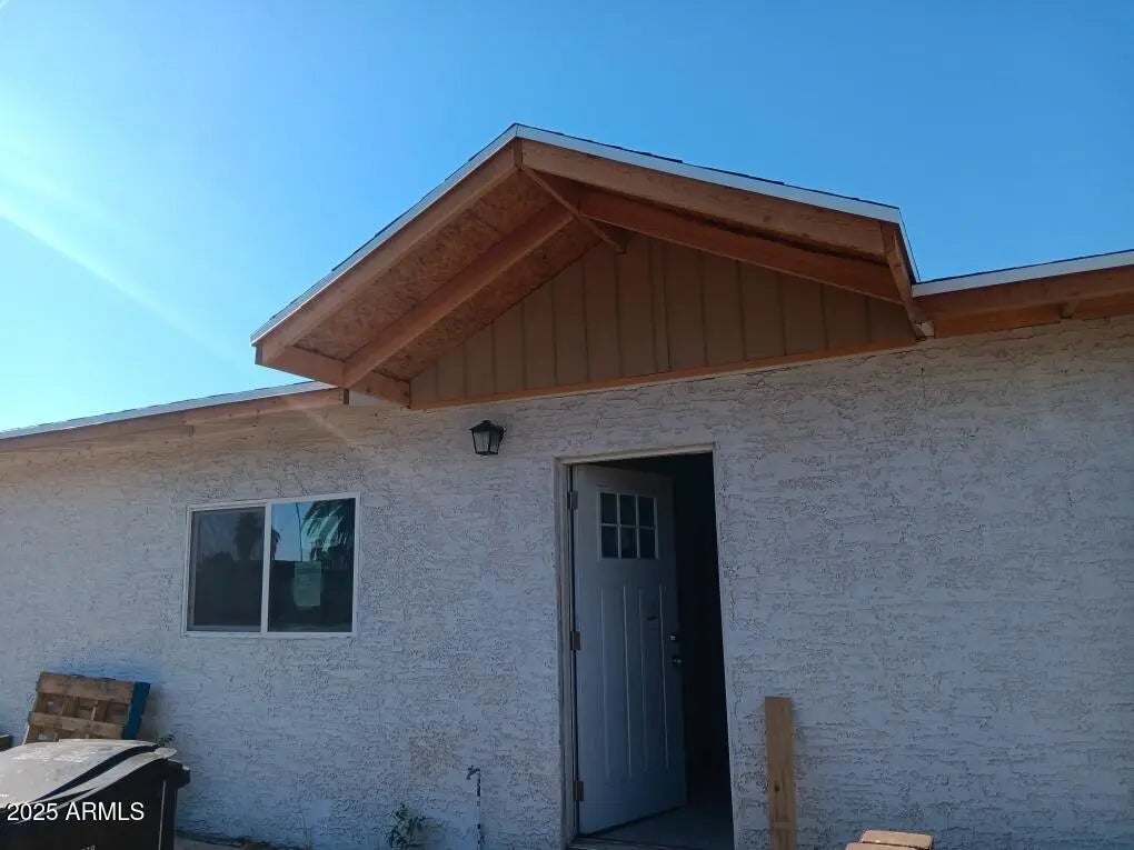 Photo of Listing #6911129