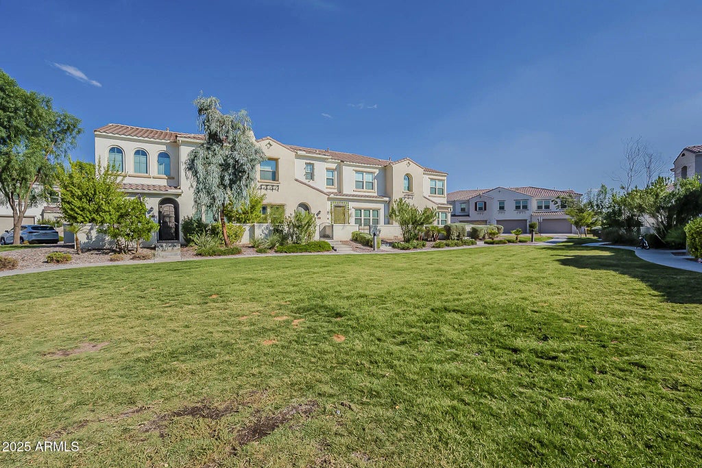 4077 S Sabrina Drive (unit 70), Chandler