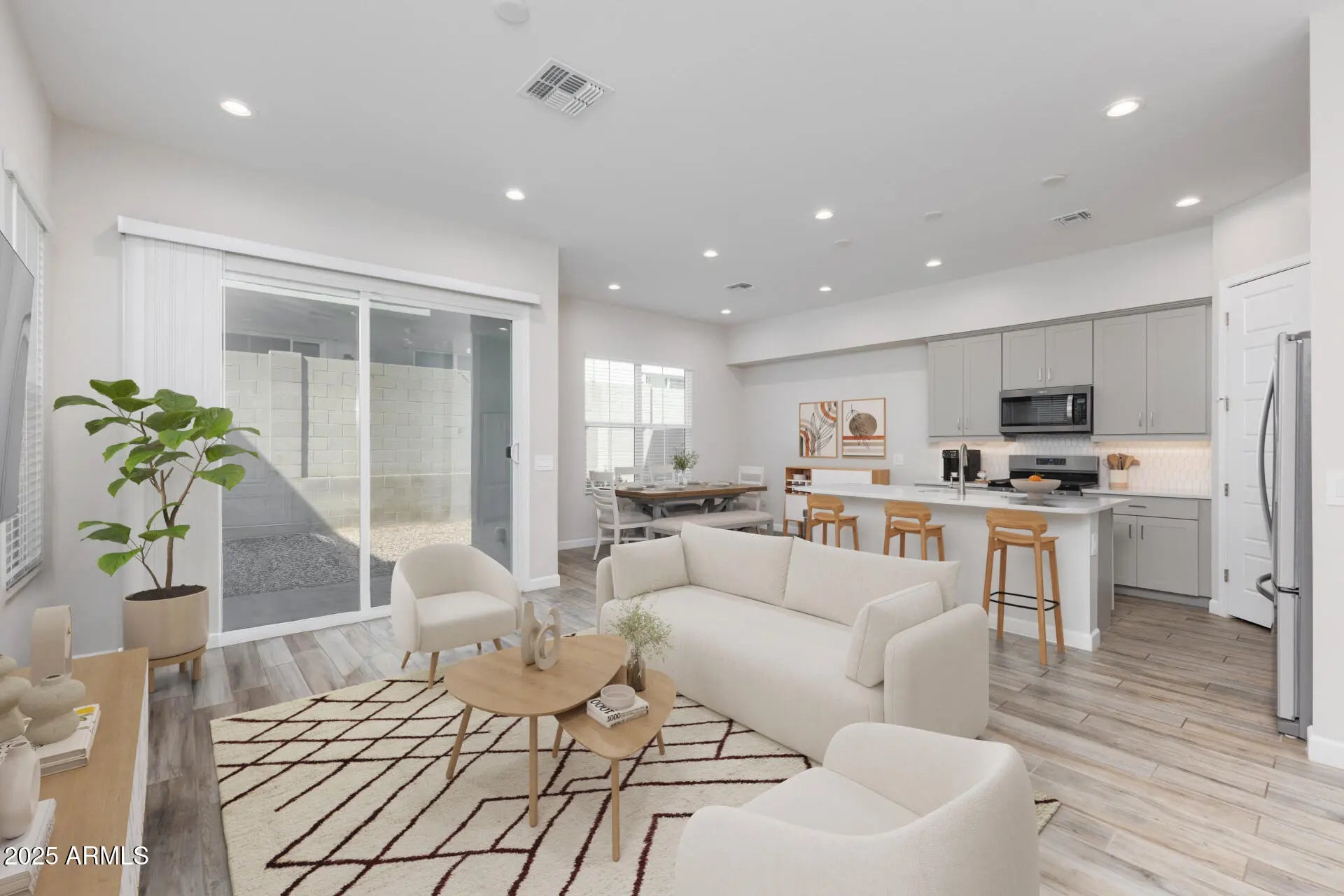 Photo of Listing #6912486