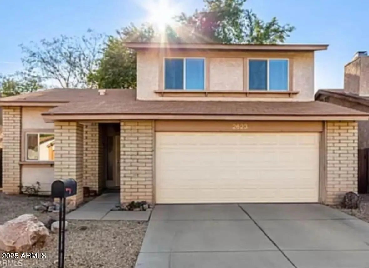 Photo of Listing #6911324