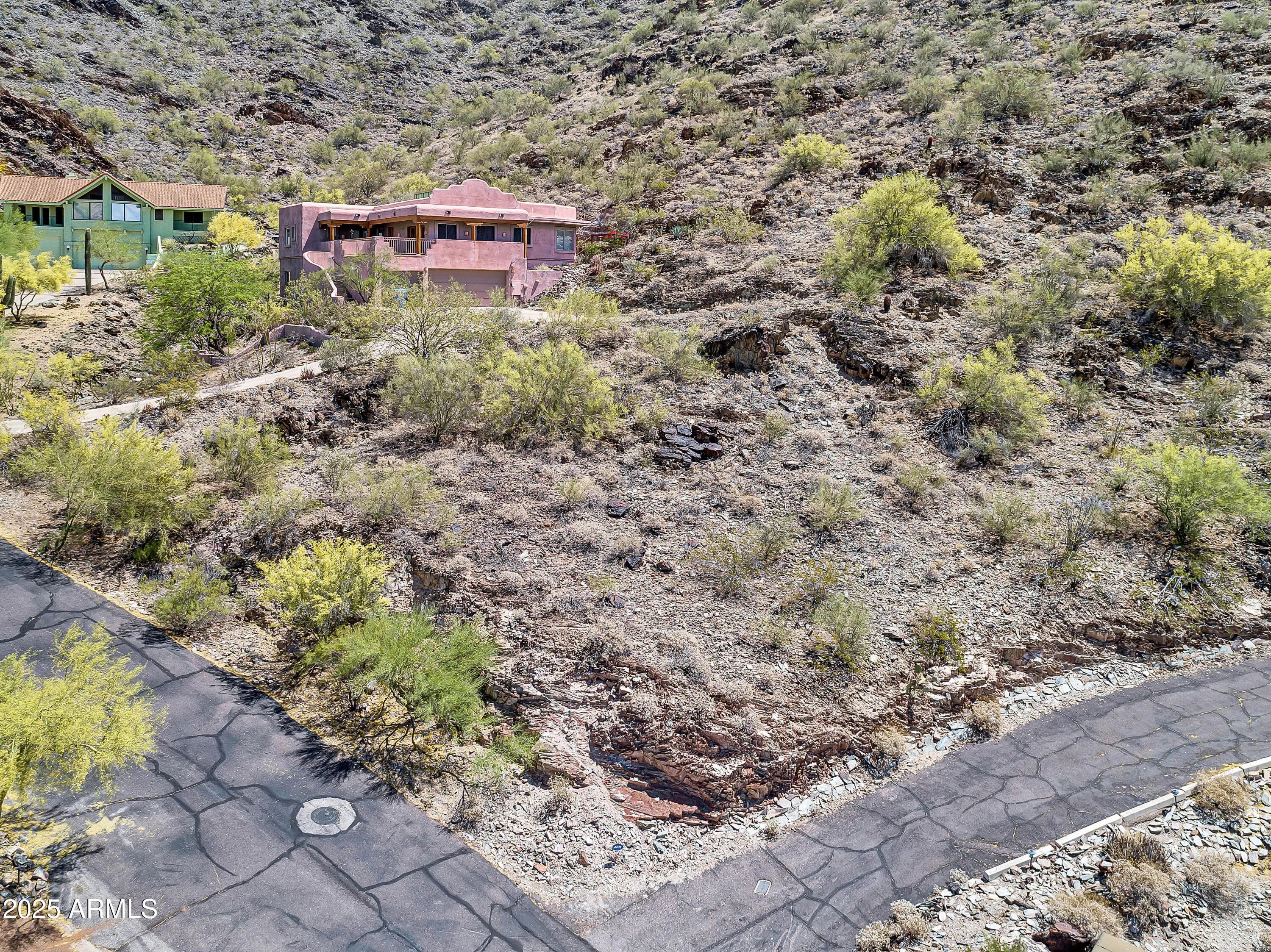 Photo of Listing #6912838