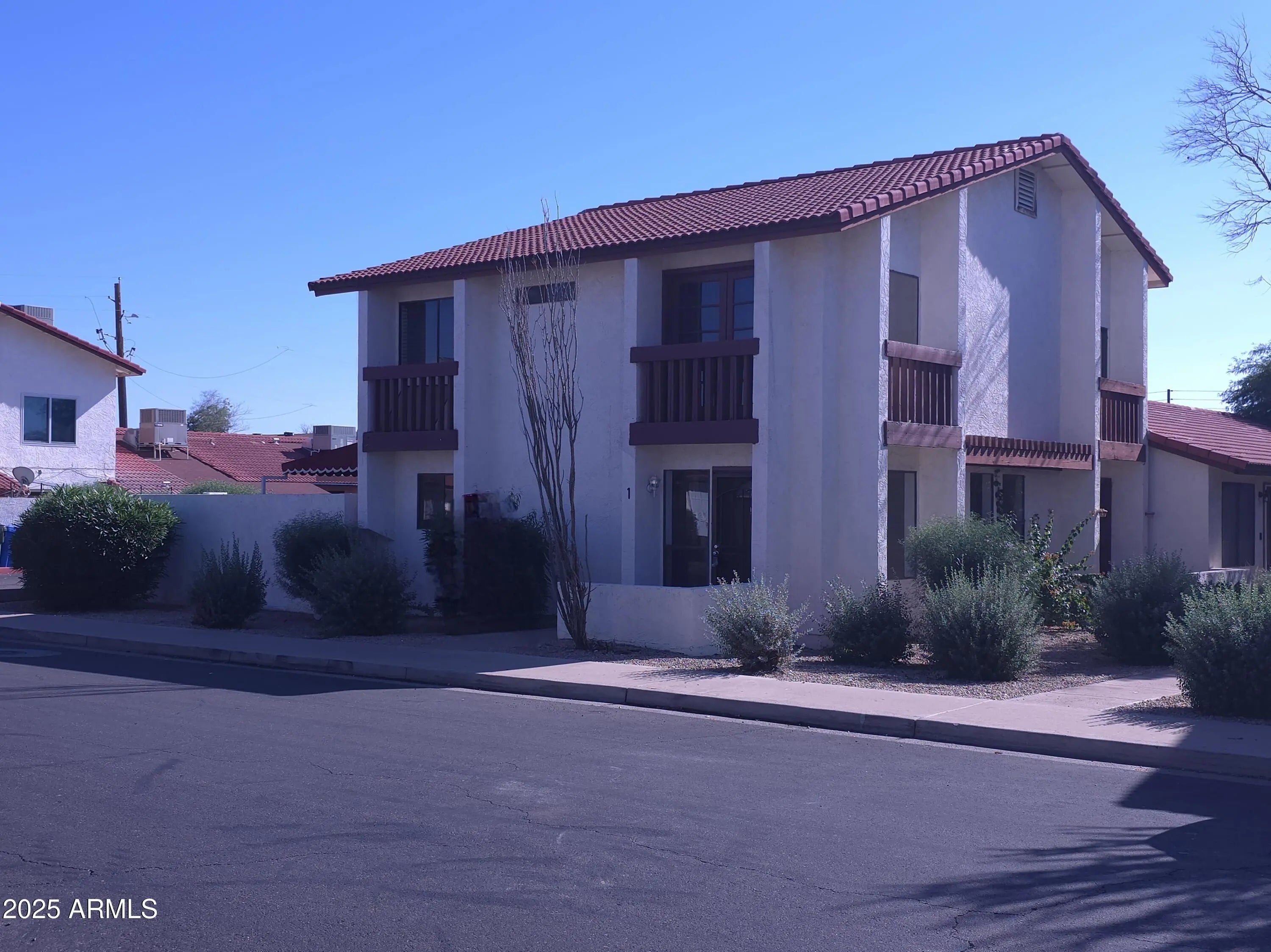 Photo of Listing #6912108