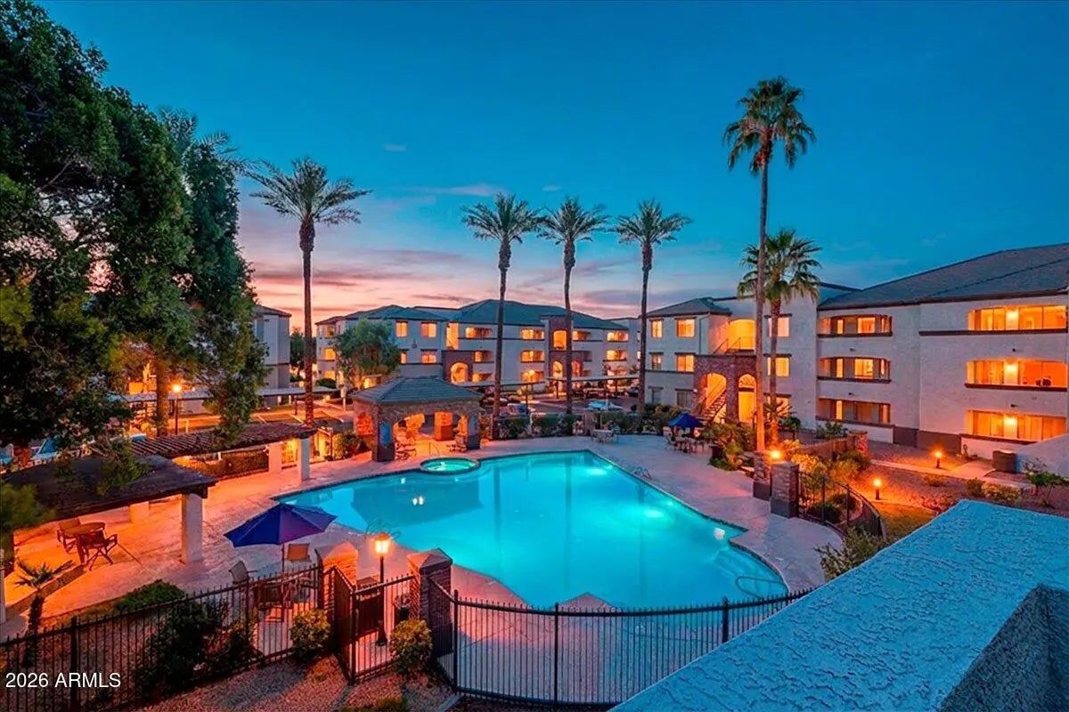 Photo of Listing #6977459