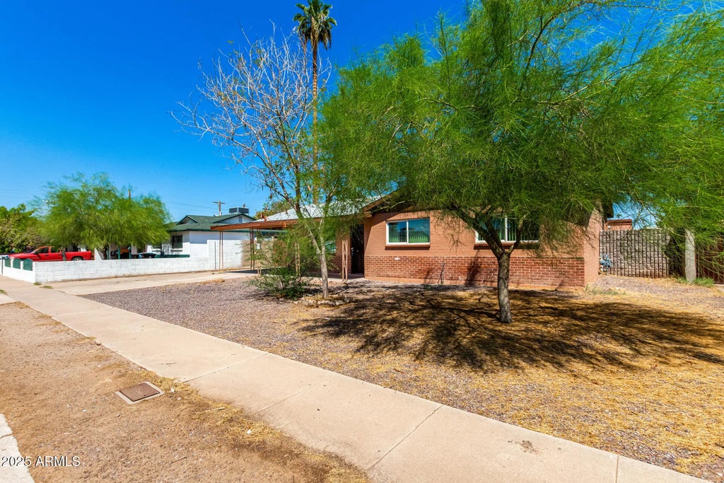 3626 W Pierson Street, Phoenix
