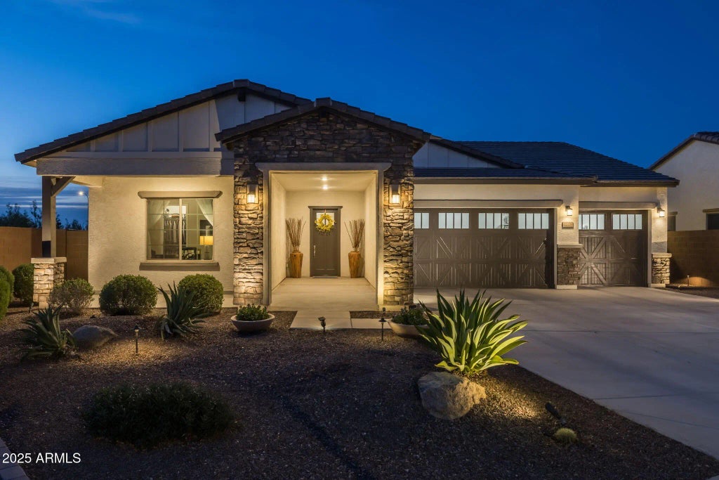 2228 W Caldwell Street, Phoenix