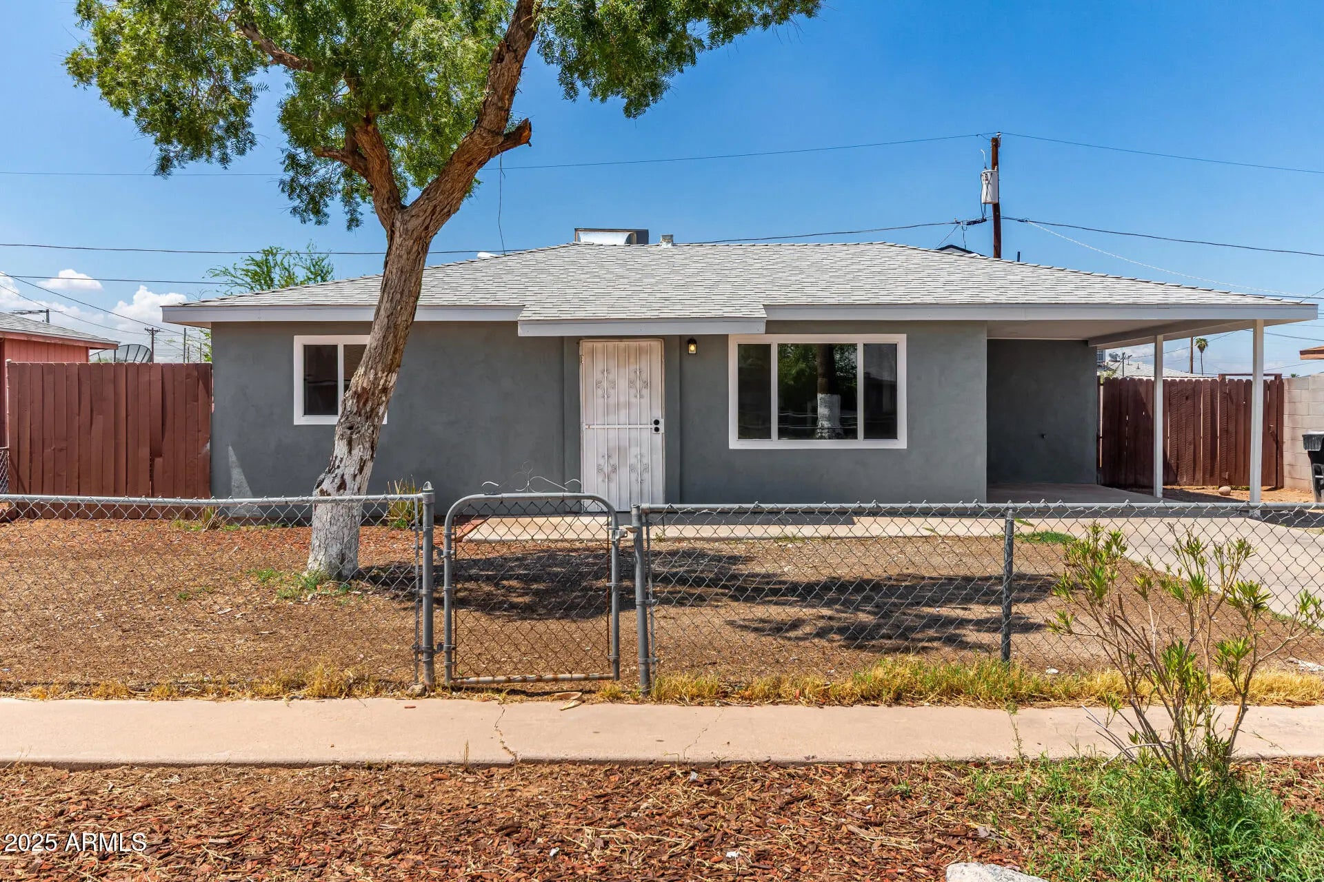 Photo of Listing #6911759