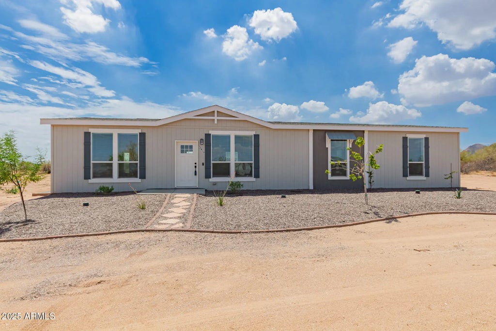 52819 W Quail Court, Maricopa