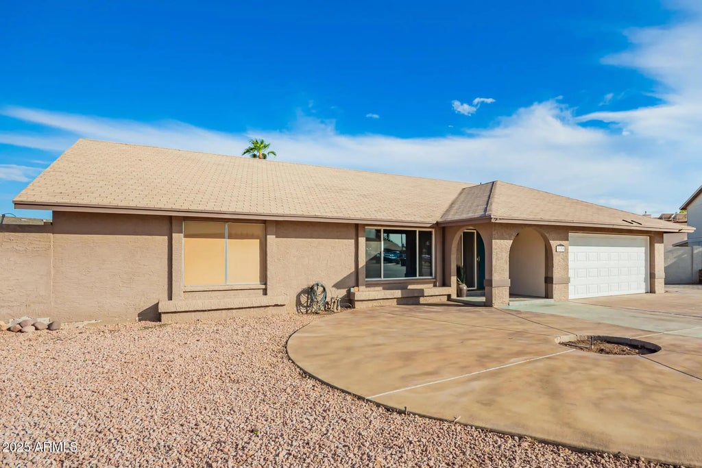 1139 E Huber Street, Mesa