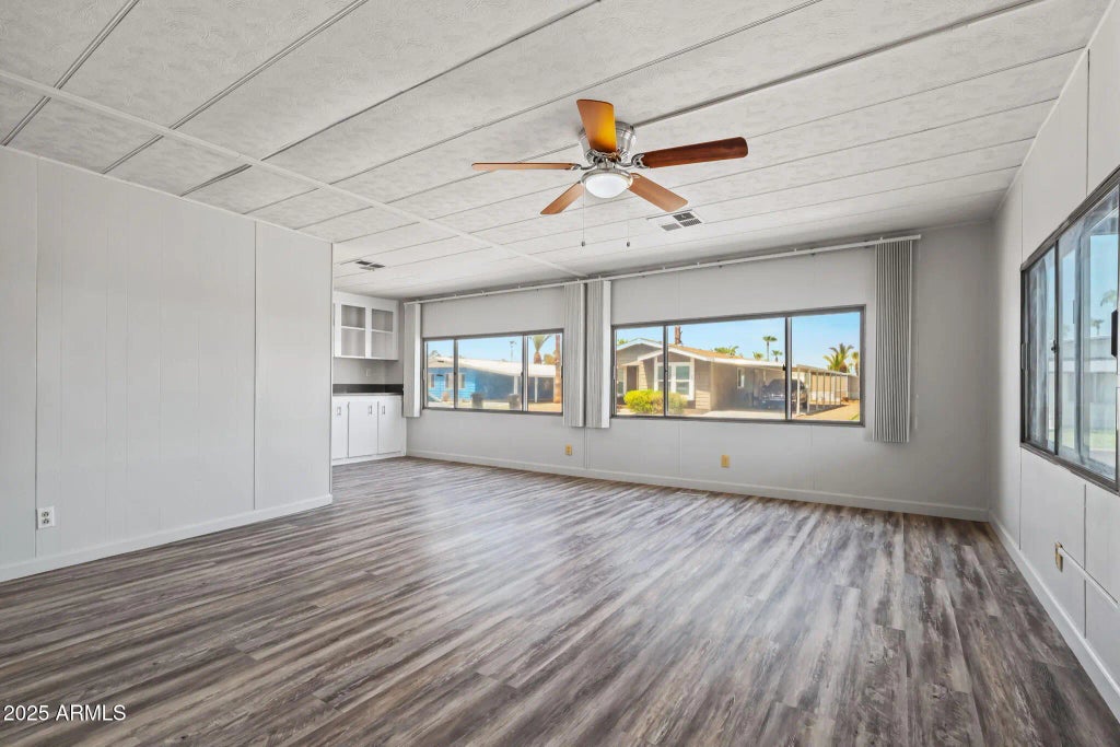 120 N Val Vista Drive (unit 137), Mesa