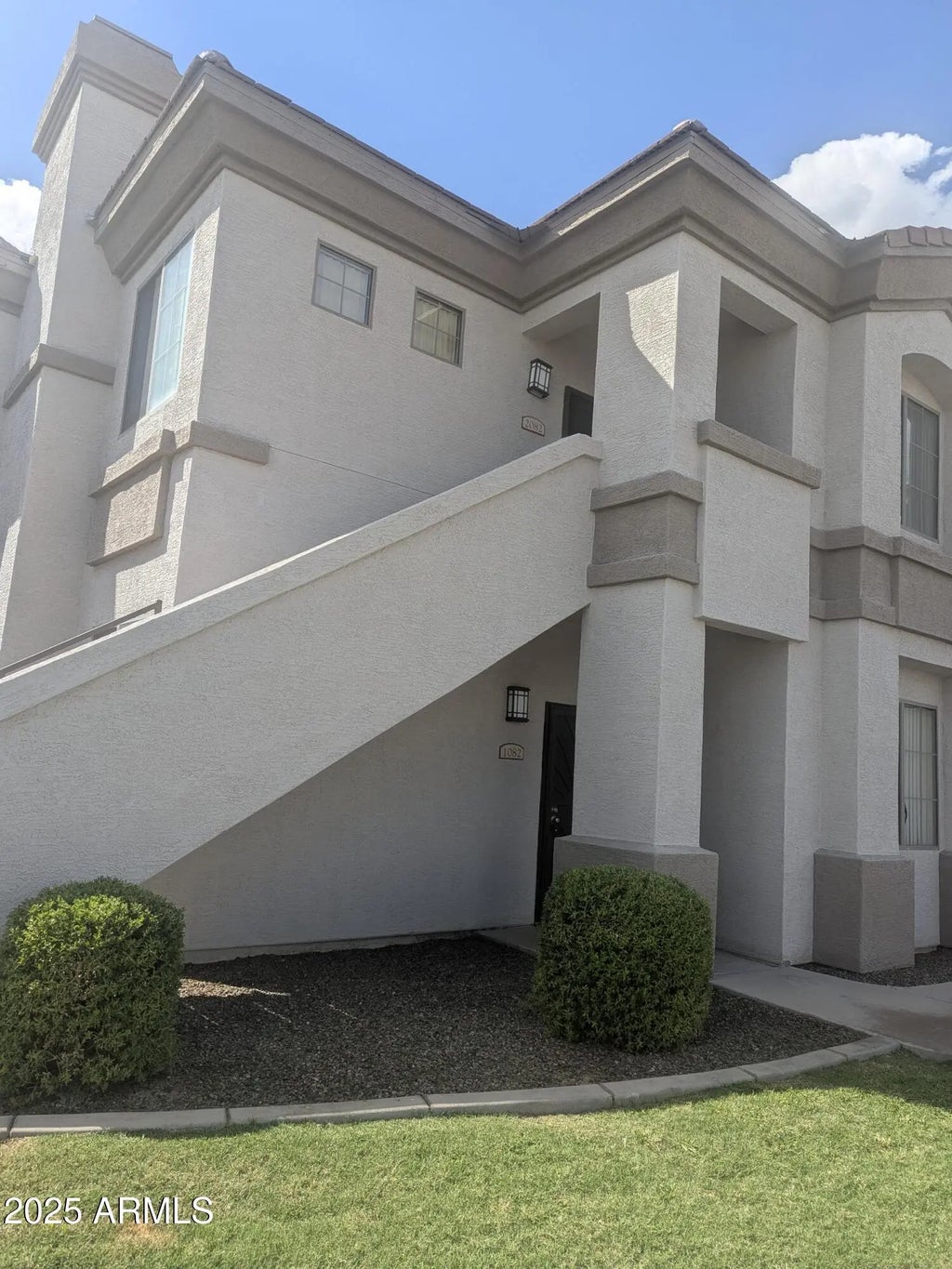 1941 S Pierpont Drive (unit 2082), Mesa