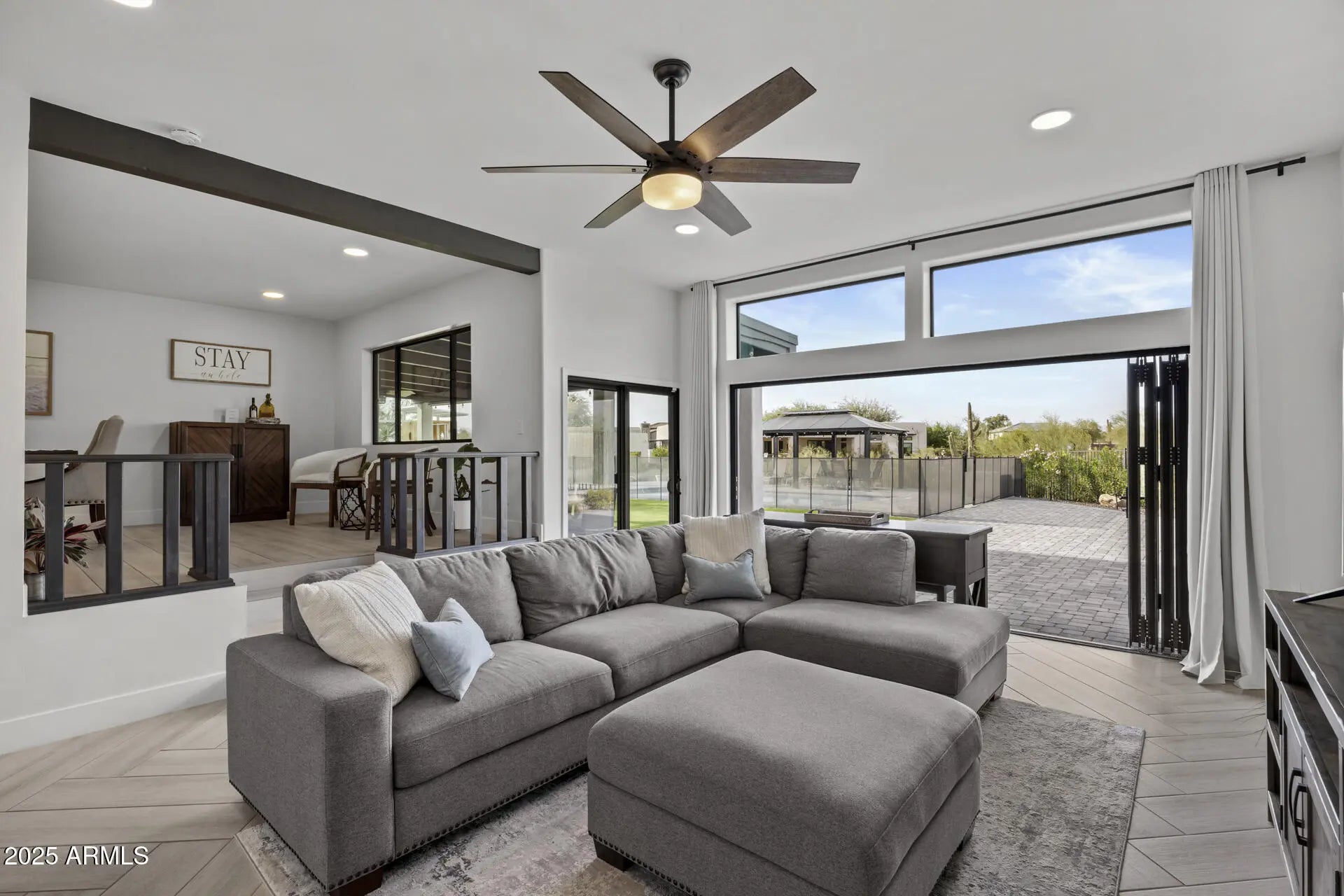 Photo of Listing #6912790