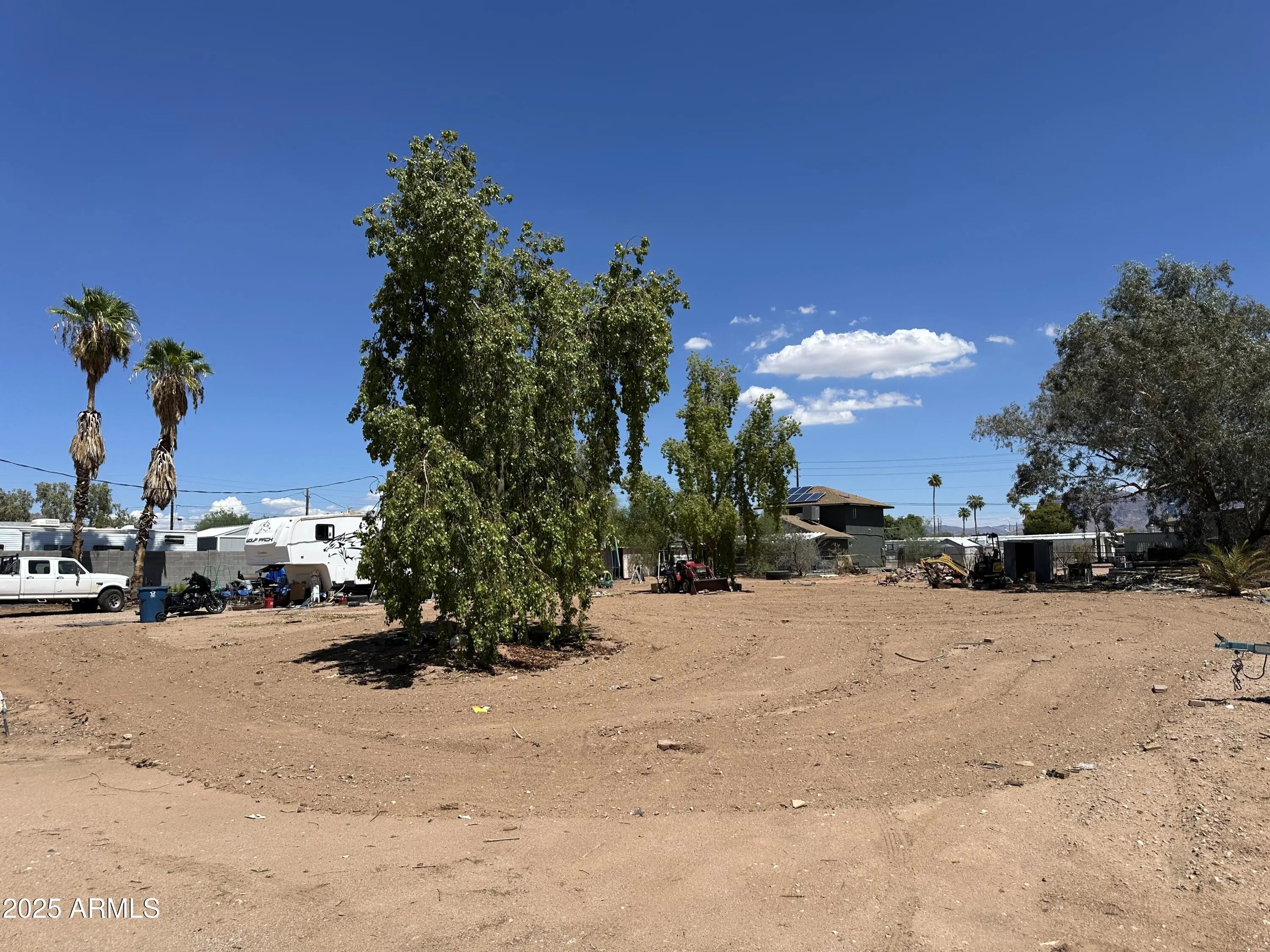 Photo of Listing #6912755