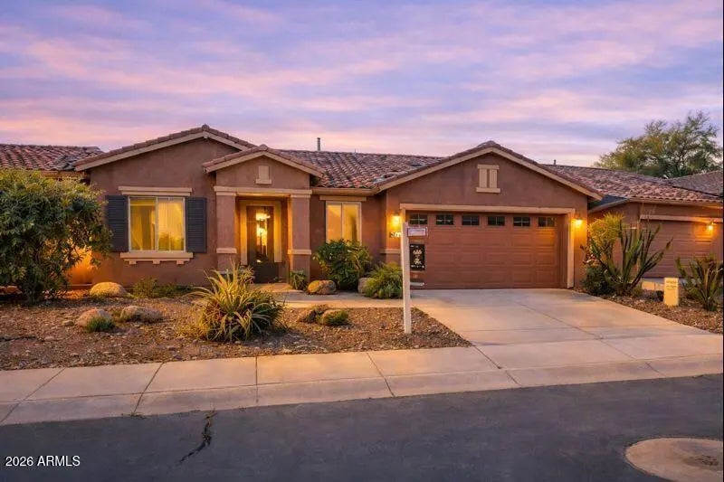 Photo of Listing #6912233