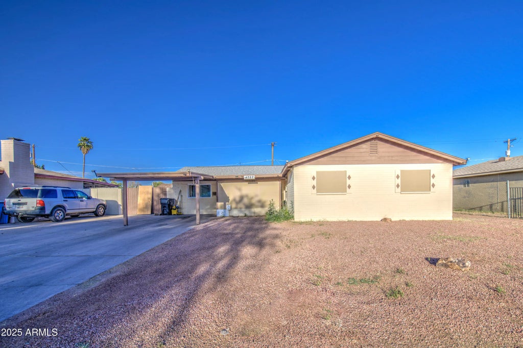 4727 N 50th Drive, Phoenix