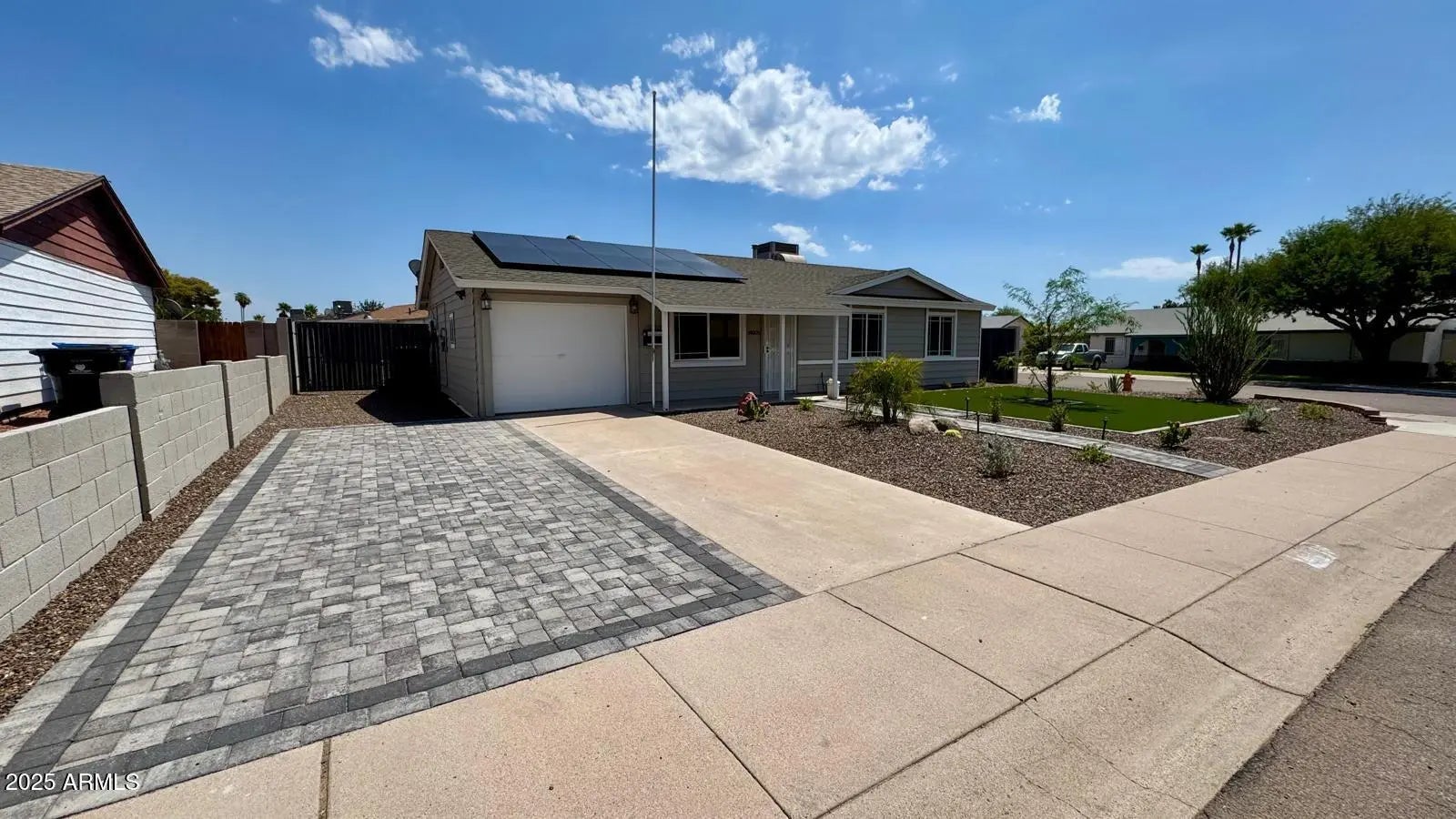 Photo of Listing #6912223