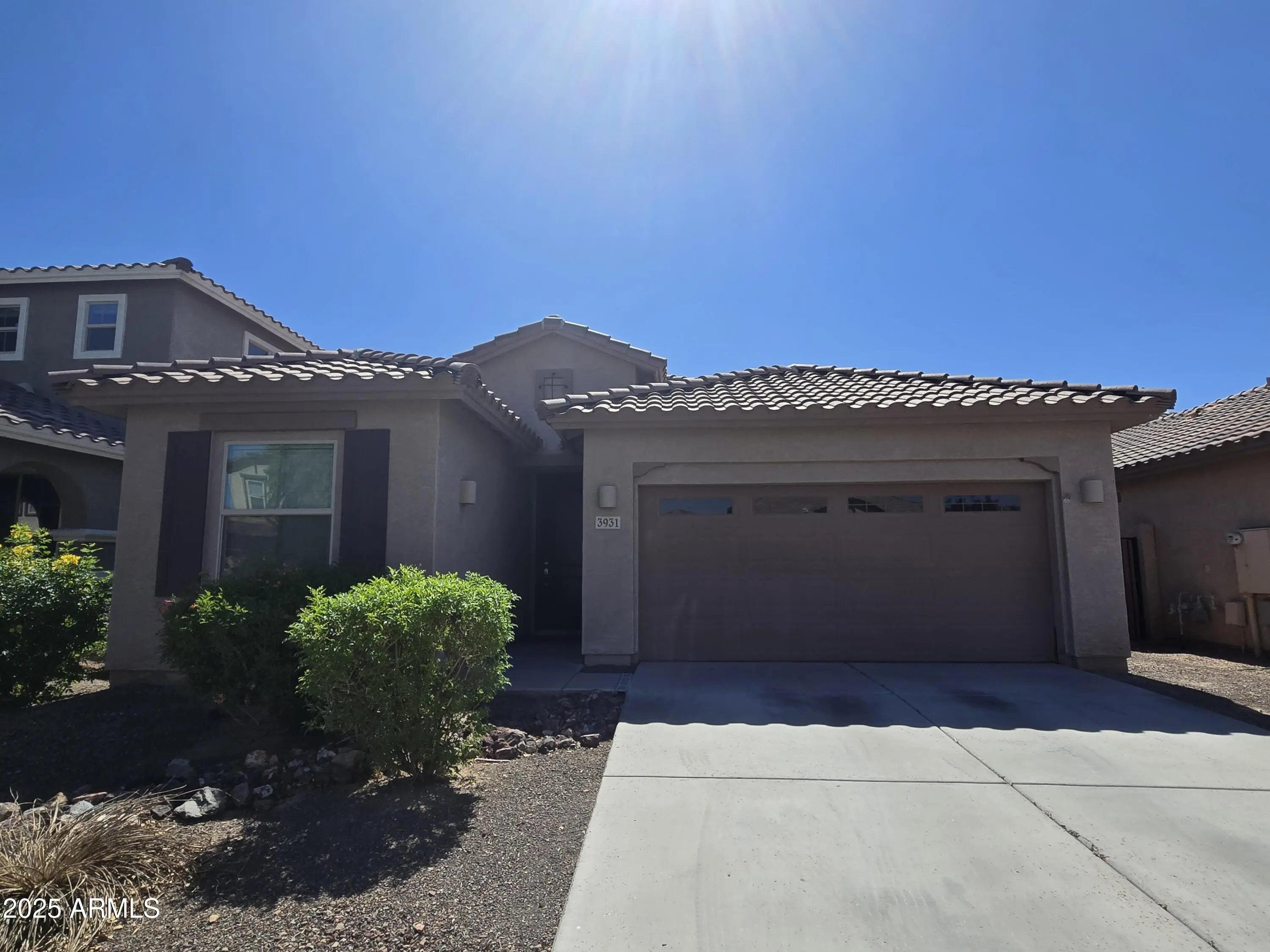 Photo of Listing #6912257