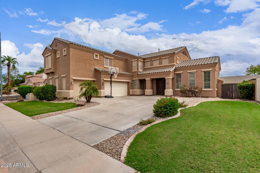 773 E Glacier Drive, Chandler