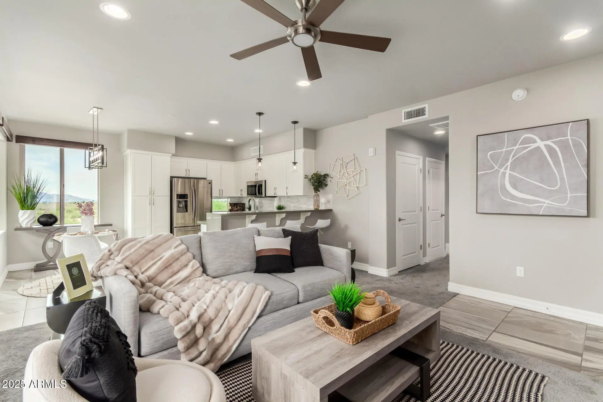 Photo of Listing #6912557