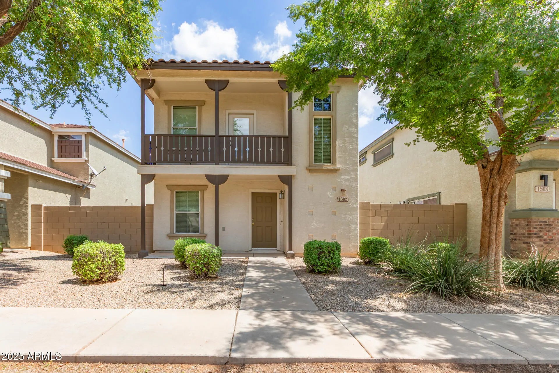 Photo of Listing #6913315