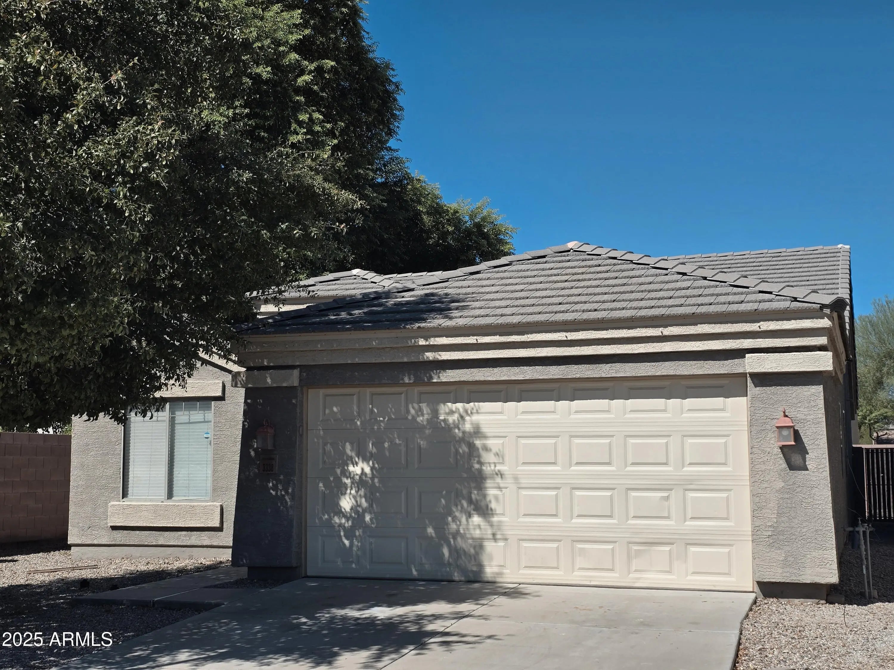 Photo of Listing #6913036