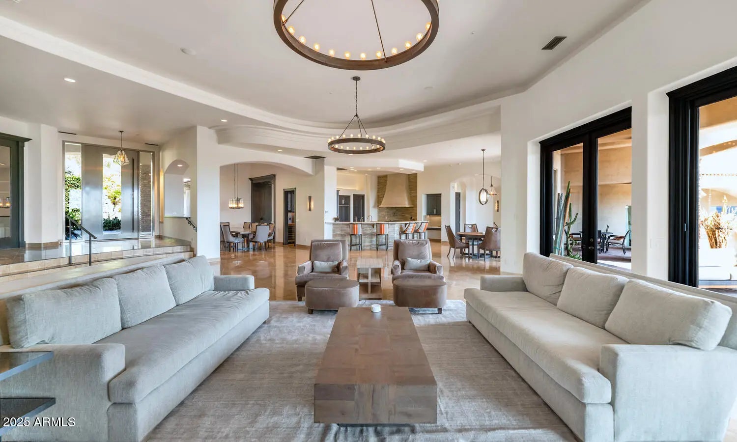 Photo of Listing #6915192