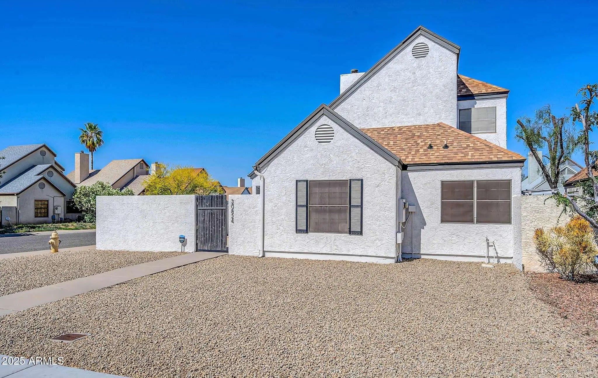 Photo of Listing #6912789