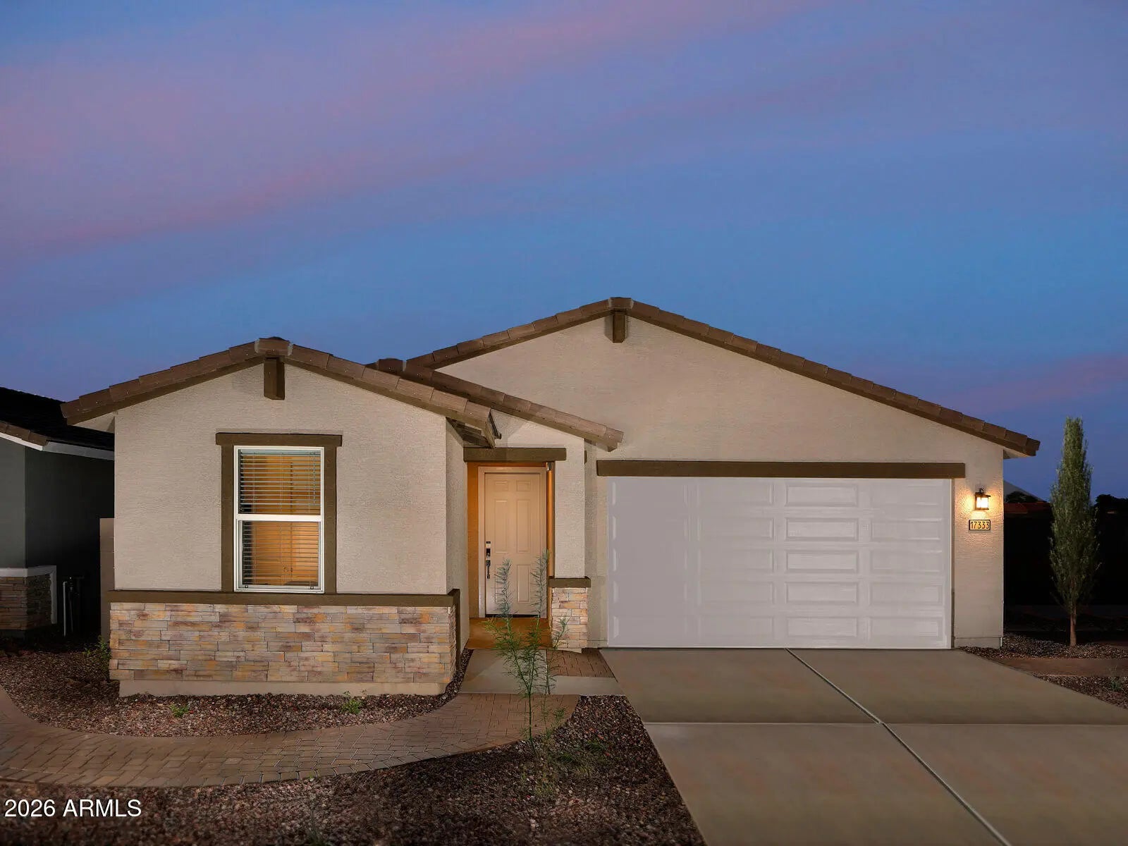 Photo of Listing #6912798