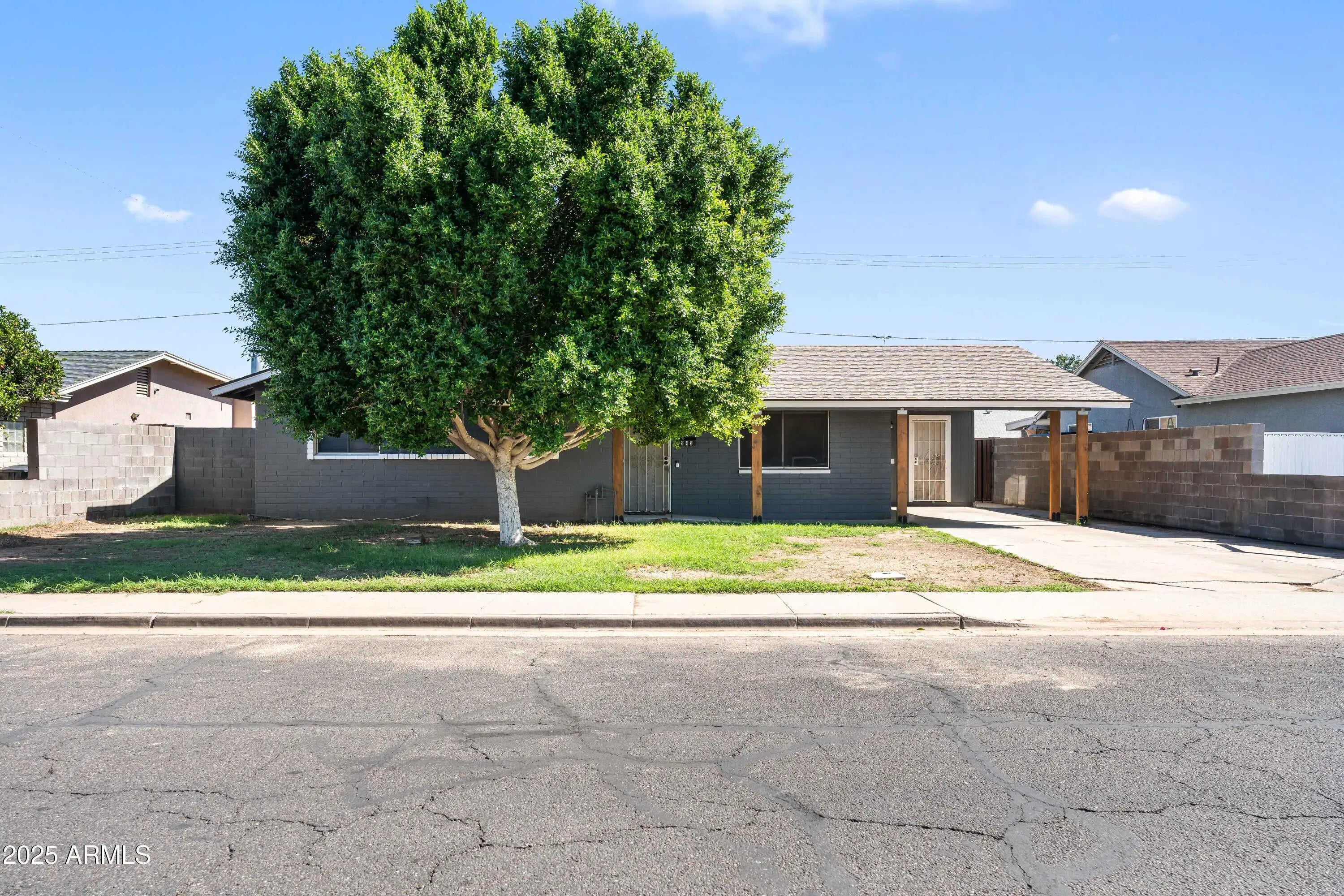 Photo of Listing #6935661