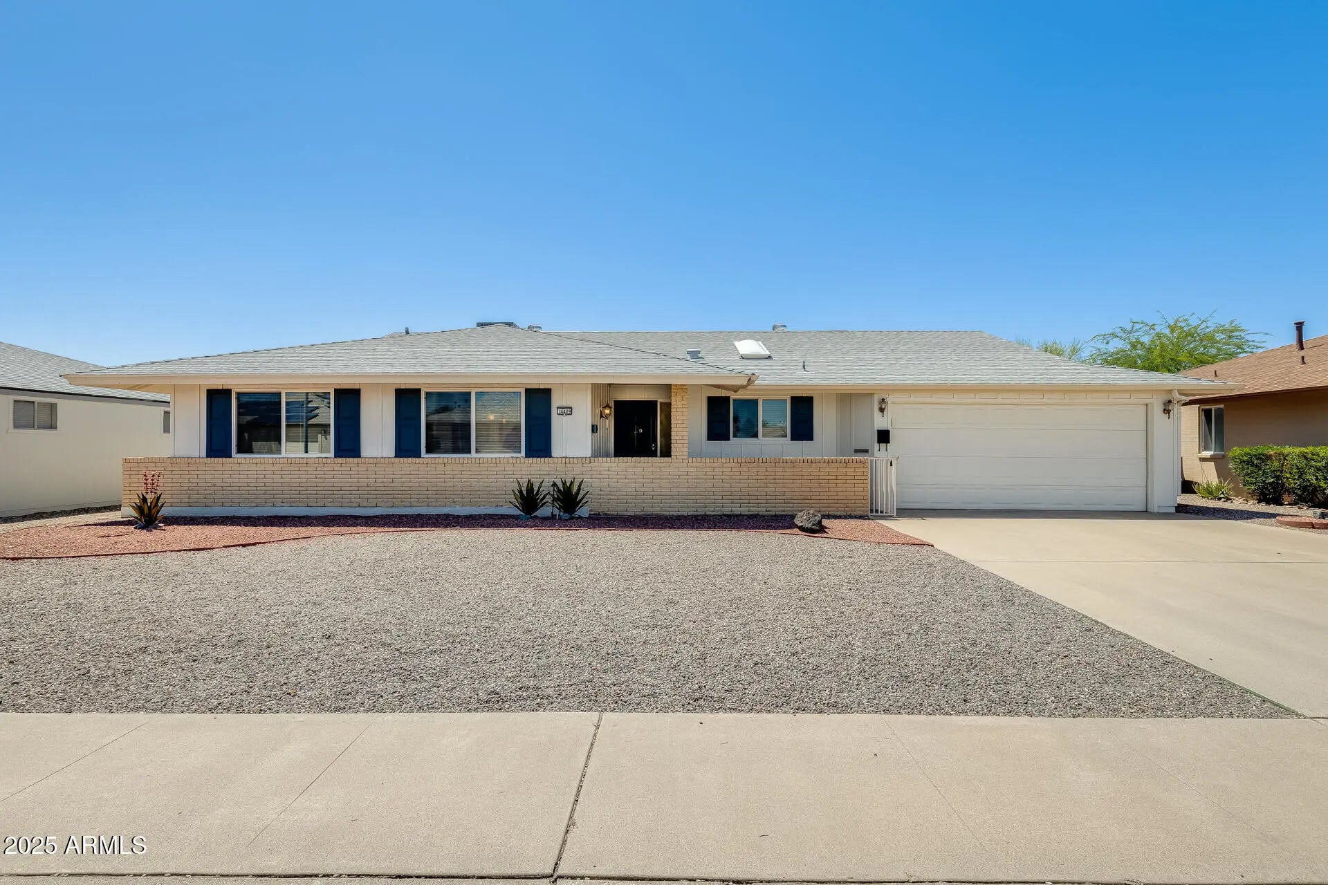 Photo of Listing #6914466