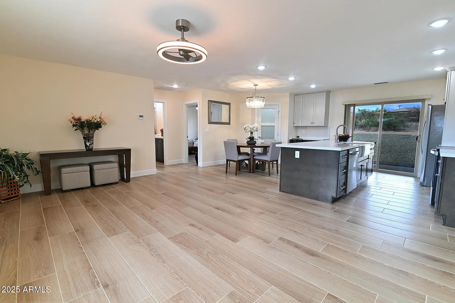 Photo of Listing #6916064