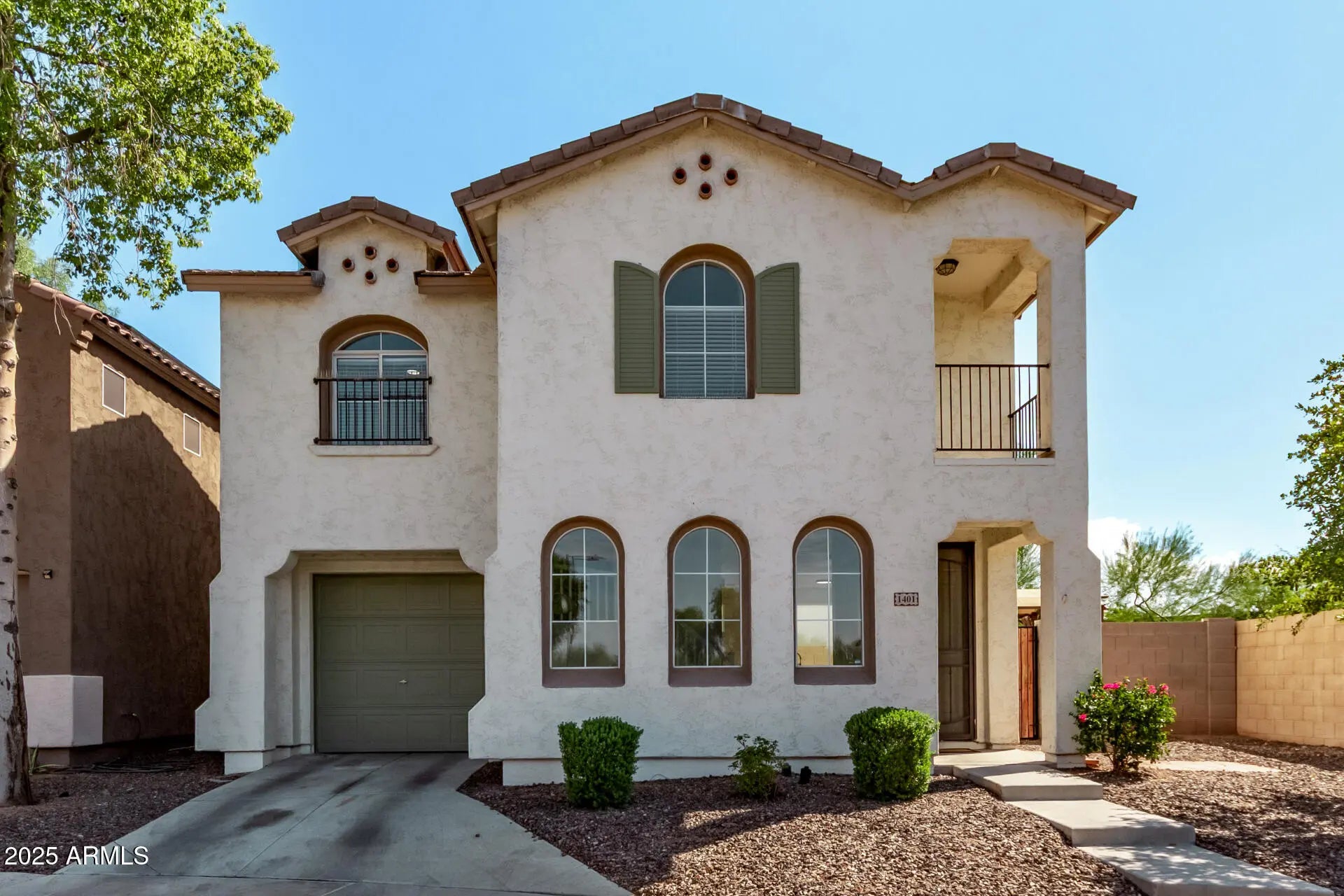 Photo of Listing #6914660