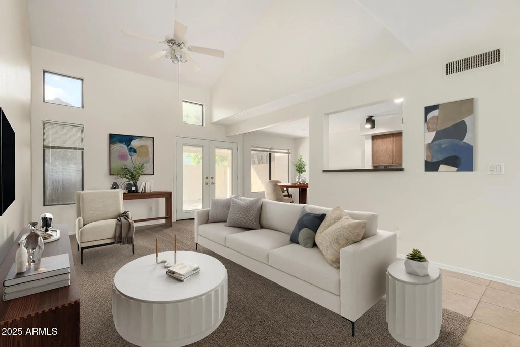 742 S Crows Nest Drive, Gilbert