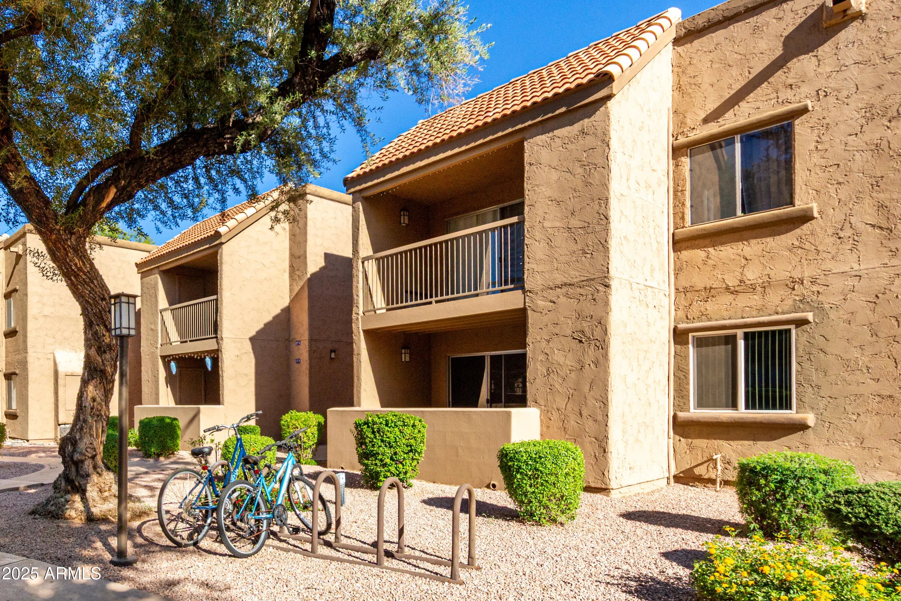 Photo of Listing #6922237