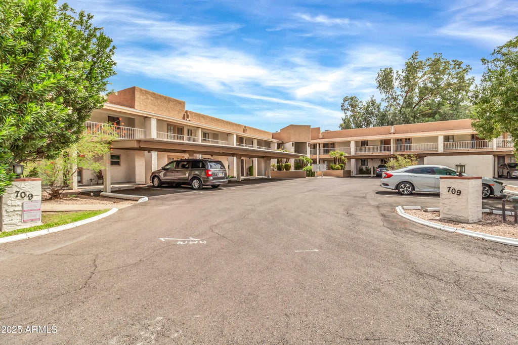 709 S Power Road (unit 203), Mesa