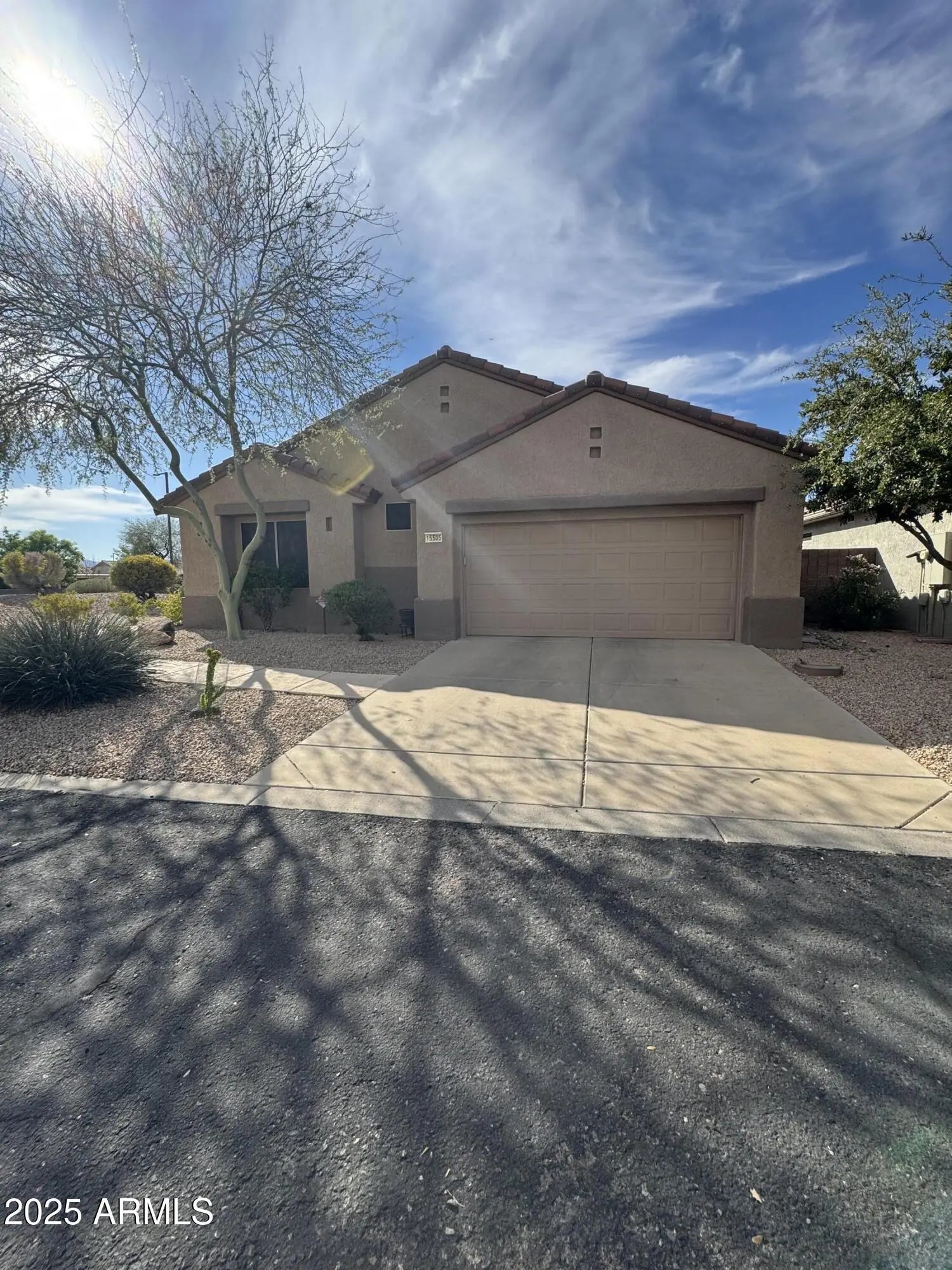 Photo of Listing #6914876