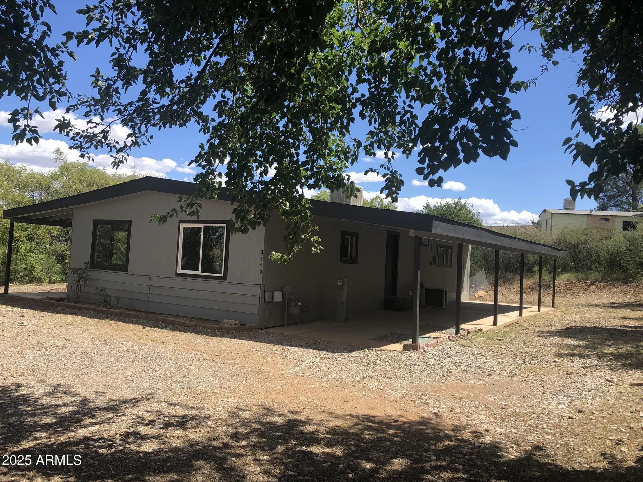 Photo of Listing #6917278